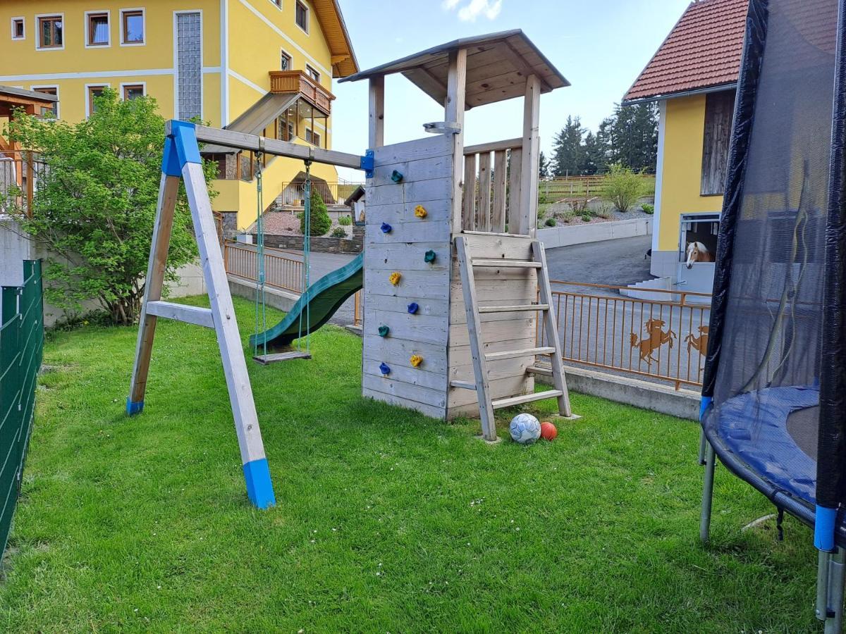 Urlaub Am Bauernhof Familie Kitting Villa Vorau Exterior photo